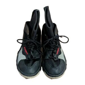 Mobby's Women's SIZE 8 Wetsuit Diving Shoes